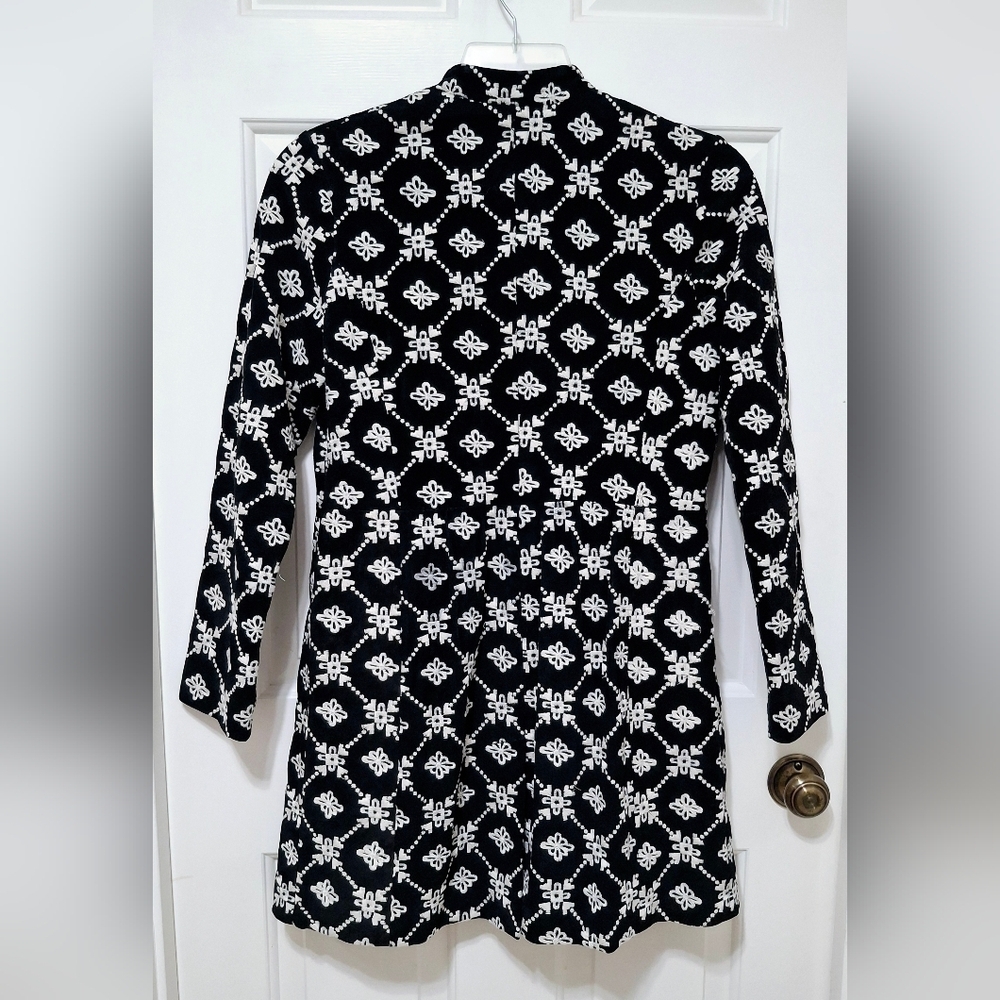 Anthropologie Wendy Hil Black Suede Embroidered Tunic Length Coat Size Small - Picture 12 of 15
